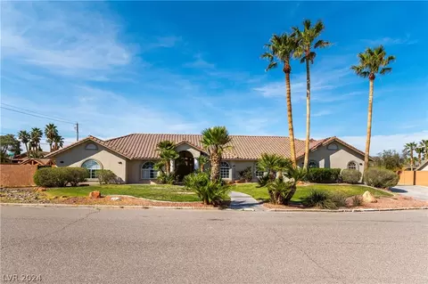 4490 N Chieftain St, Las Vegas, NV 89129