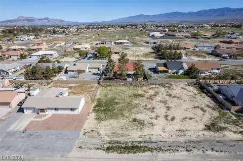 820 E Calvada Blvd, Pahrump, NV 89048