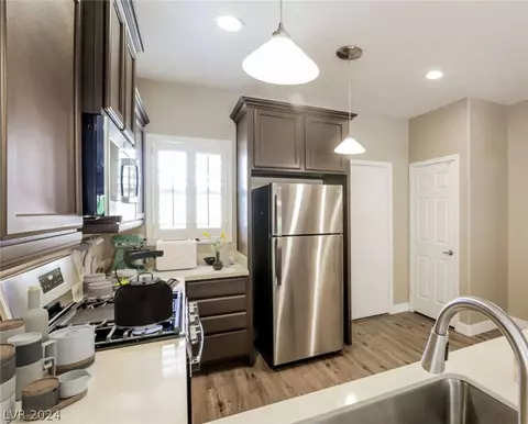 6164 Wheat Penny Ave, Las Vegas, NV 89122