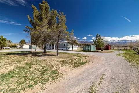 1561 N Leslie St, Pahrump, NV 89060