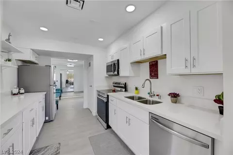 3950 Torsby Pl #0, Las Vegas, NV 89119