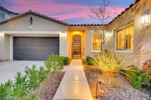 2814 Soft Horizon Way, Las Vegas, NV 89135