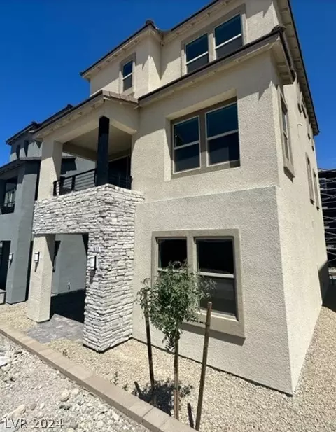 1477 Whistling Kite St, Las Vegas, NV 89138