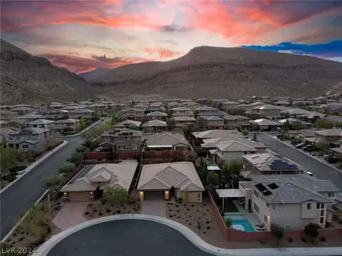 5871 Sky Cloud Ln, Las Vegas, NV 89135