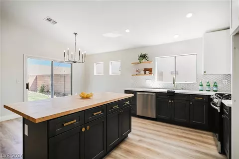 1840 Loida Ct, North Las Vegas, NV 89031