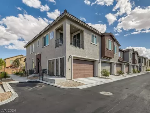 20 Barbara Ln #24, Las Vegas, NV 89183