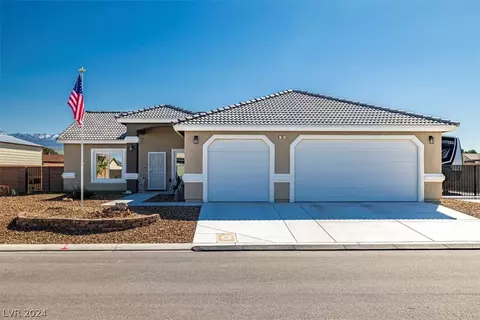 131 Magnolia Blvd, Pahrump, NV 89048