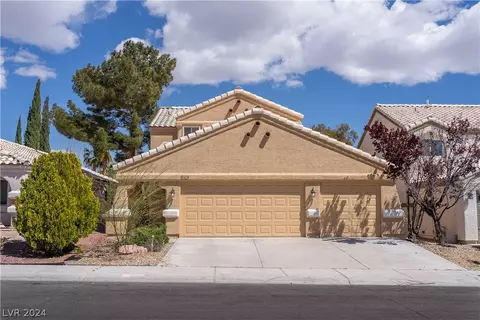 2312 Diamondback Dr, Las Vegas, NV 89117