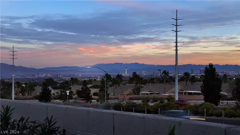 10829 Mission Lakes Ave #., Las Vegas, NV 89134