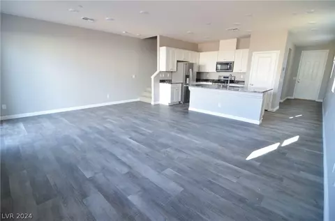 5306 Silver Branch Ave, Las Vegas, NV 89118