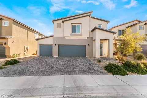 7832 Warm Winds St, North Las Vegas, NV 89084