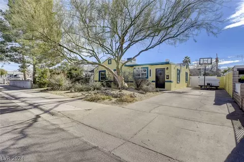 121 Ash St, Henderson, NV 89015