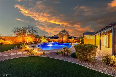 11055 Lannister St, Las Vegas, NV 89183
