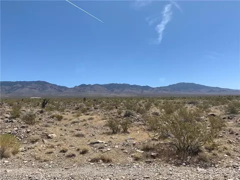 1030 Amethyst Rd, Pahrump, NV 89060