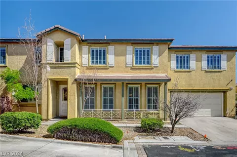 8195 Retriever Ave, Las Vegas, NV 89147