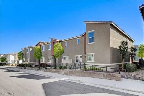 12262 Azure Gate Rd #4, Las Vegas, NV 89183