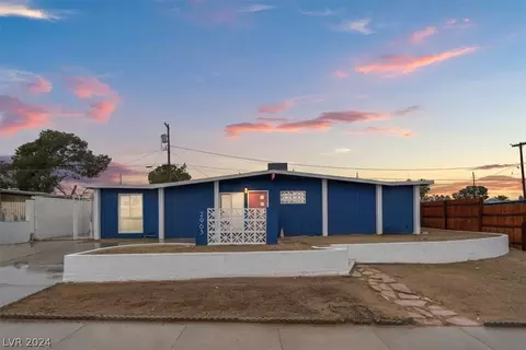 2963 Berman St, Las Vegas, NV 89169