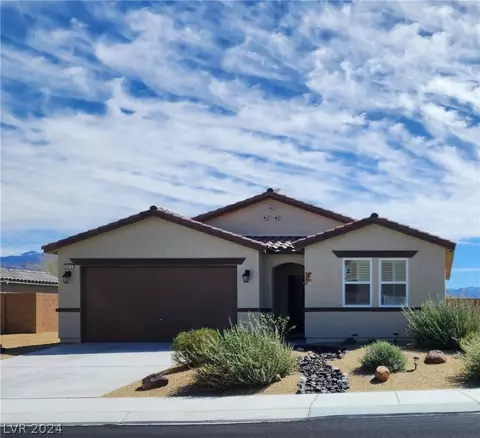 5671 S Dunn St, Pahrump, NV 89061