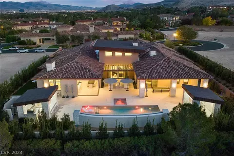 20 Pebble Hills Ct, Las Vegas, NV 89141