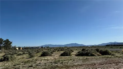 1221 W Annie Ave, Pahrump, NV 89060