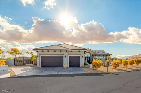 8590 Mohawk St, Las Vegas, NV 89139