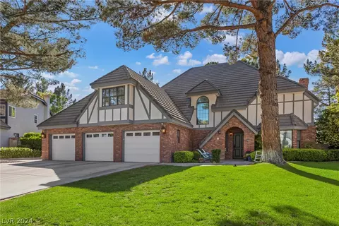 43 Pheasant Ridge Dr, Henderson, NV 89014