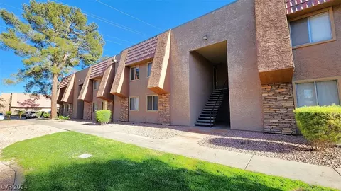5140 Indian River Dr #319, Las Vegas, NV 89103