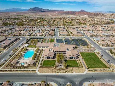 743 Chopin Hills St, Henderson, NV 89011
