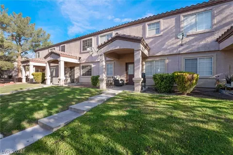 2501 Sierra Luna Ave #102, Las Vegas, NV 89106