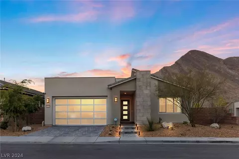 3025 Fall Solstice Ct, Las Vegas, NV 89138