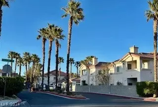 2113 Echo Bay St #201, Las Vegas, NV 89128
