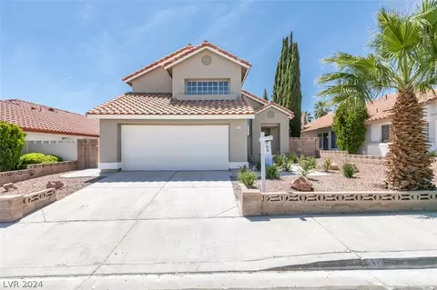 9521 Echo Glen Dr, Las Vegas, NV 89117