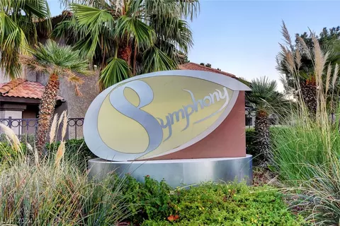 2606 S Durango Dr #136, Las Vegas, NV 89117