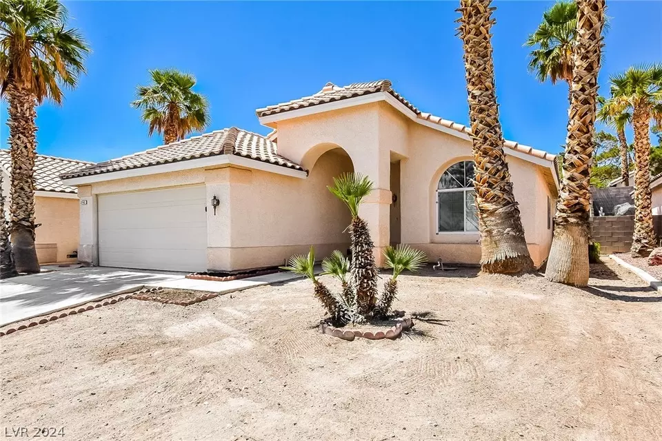 Exterior - 3743 White Peppermint Dr, Las Vegas, NV 89147 photo 2 of 4