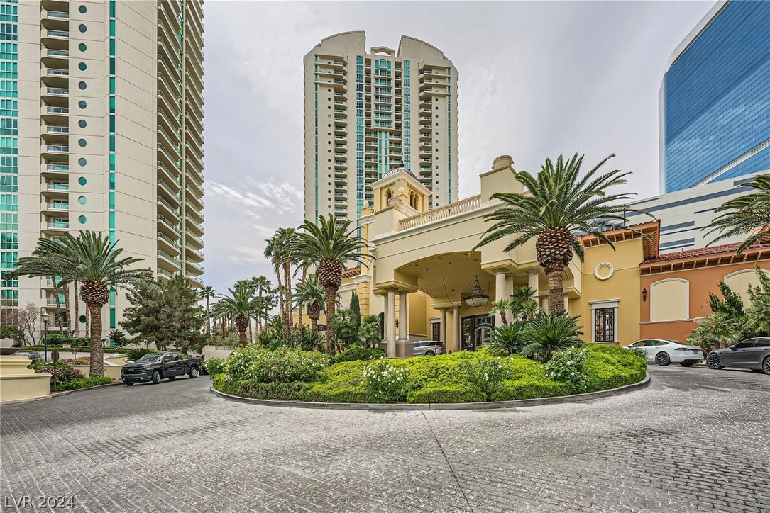 2857 Paradise Rd Unit 2704