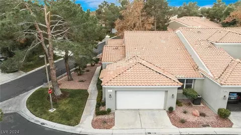 2001 Summer Spruce Pl #101, Las Vegas, NV 89134