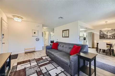5576 W Rochelle Ave #13C, Las Vegas, NV 89103