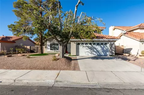 6758 Shelter Ln, Las Vegas, NV 89103