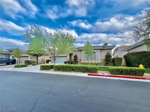 10403 Avebury Manor Ln, Las Vegas, NV 89135