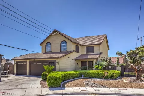 5785 Canyon Oak Cir, Las Vegas, NV 89142