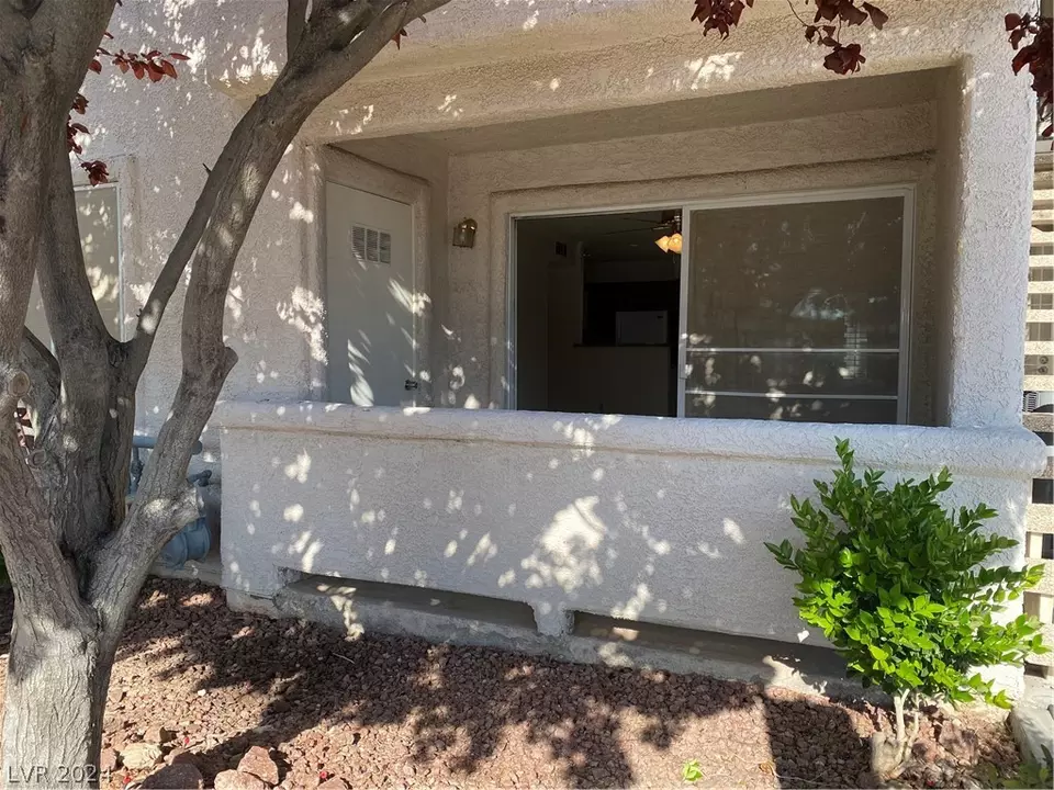 Exterior - 5216 Mandalay Springs Dr #103, Las Vegas, NV 89120 photo 4 of 8