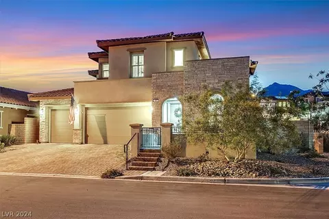 305 Molinetto St, Las Vegas, NV 89138