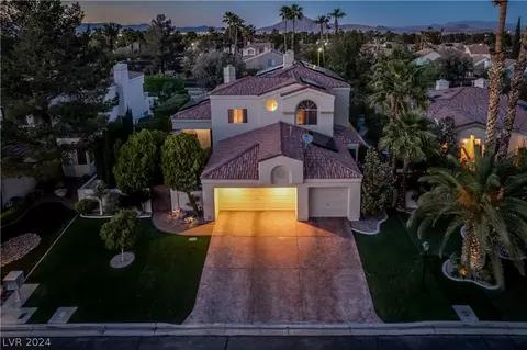 2114 Inverness Dr, Henderson, NV 89074