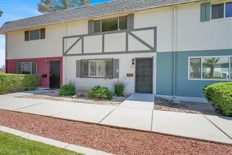 214 Greenbriar Townhouse Way #1, Las Vegas, NV 89121