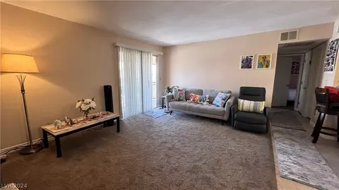 5031 Indian River Dr #186, Las Vegas, NV 89103