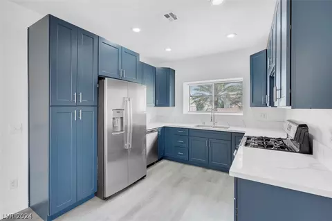 7450 S Eastern Ave #2126, Las Vegas, NV 89123