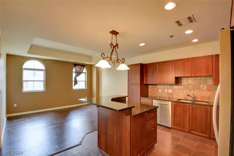 2405 W Serene Ave #522, Las Vegas, NV 89123