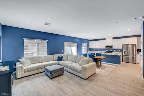 7232 N Decatur Blvd #3, Las Vegas, NV 89131