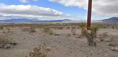 940 N Higley Rd, Pahrump, NV 89060