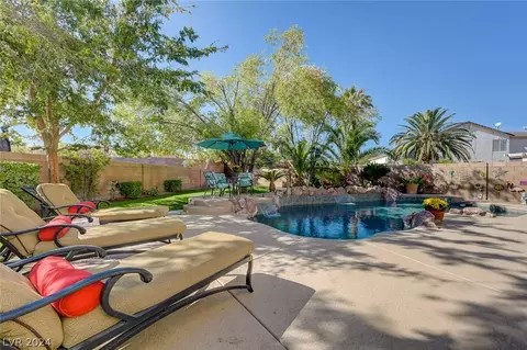 201 Sassafras Ct, Henderson, NV 89074